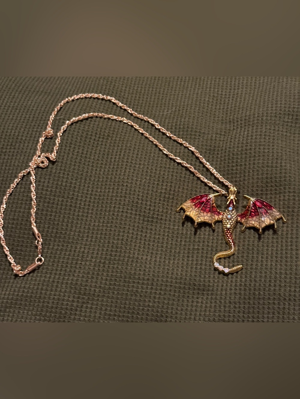 Red Dragon Pendant Necklace - Women's Fashion Jewelry